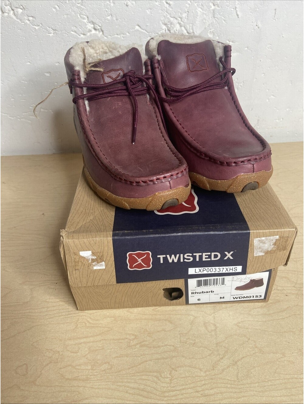 Twisted X Casual Shoes Womens Leather Chukka 6 M Rhubarb WDM0153